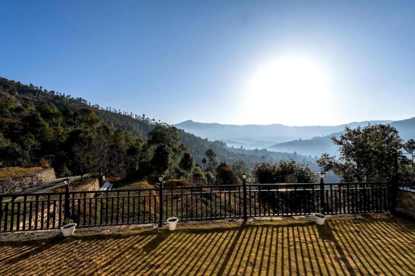 Home Zoned Silver Oak Cottage With Mountain View Rāmgarh エクステリア 写真